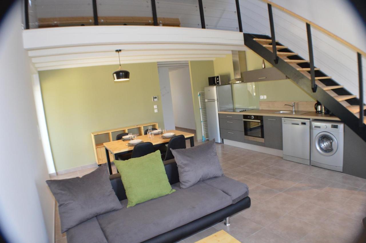 Le Clos Des Taulelles Gite Le Figuier Saint-Privat-de-Champclos Exterior foto